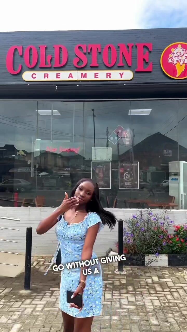 VA outside a Cold Stone Creamery store